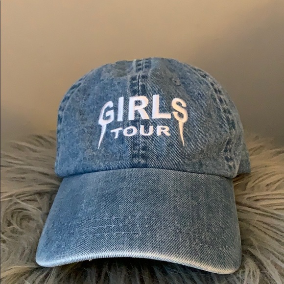 girls tour hat